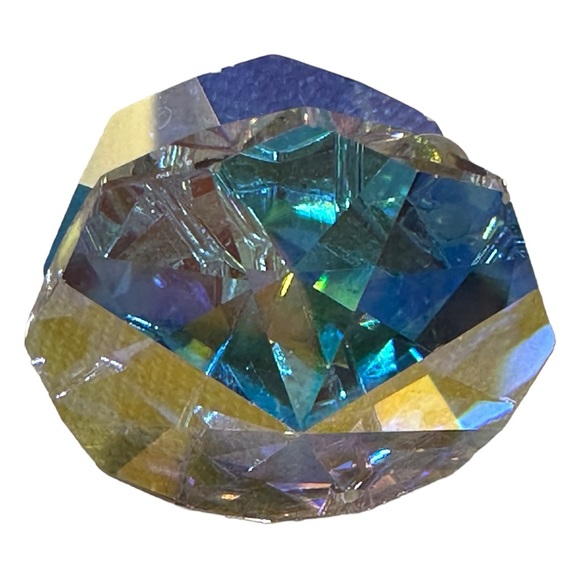 Set of 3 Miniature Crystal Figurines on Display Mirror Plate - Picture 11 of 15